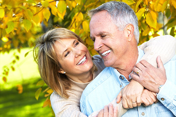 Avoiding Bad Breath With Dentures from Allure Dentistry in Los Angeles, CA