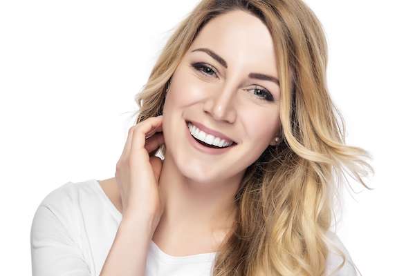 Your Cosmetic Dentist Talks About How to Prepare for Whitening from Allure Dentistry in Los Angeles, CA