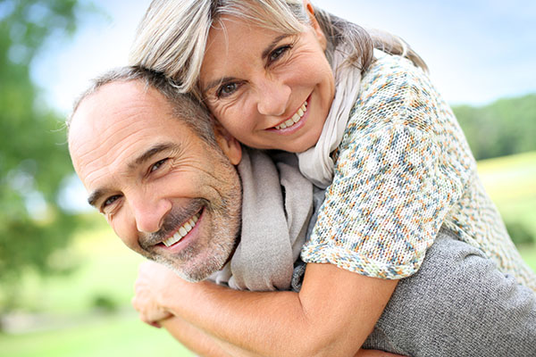 4 Tips for Adjusting to New Dentures from Allure Dentistry in Los Angeles, CA