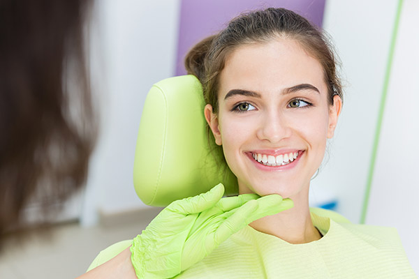 What Does the Dental Hygienist at a Dental Practice Do from Allure Dentistry in Los Angeles, CA