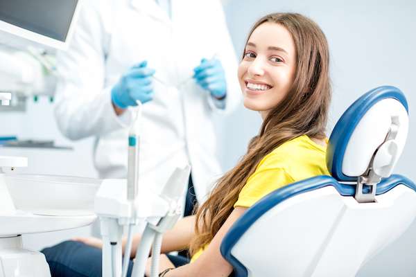 Why Visit a Cosmetic Dentist from Allure Dentistry in Los Angeles, CA